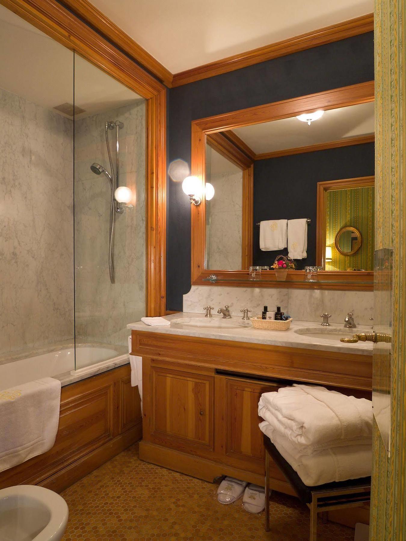 Hotellerie Du Bas-Breau Barbizon Oda fotoğraf