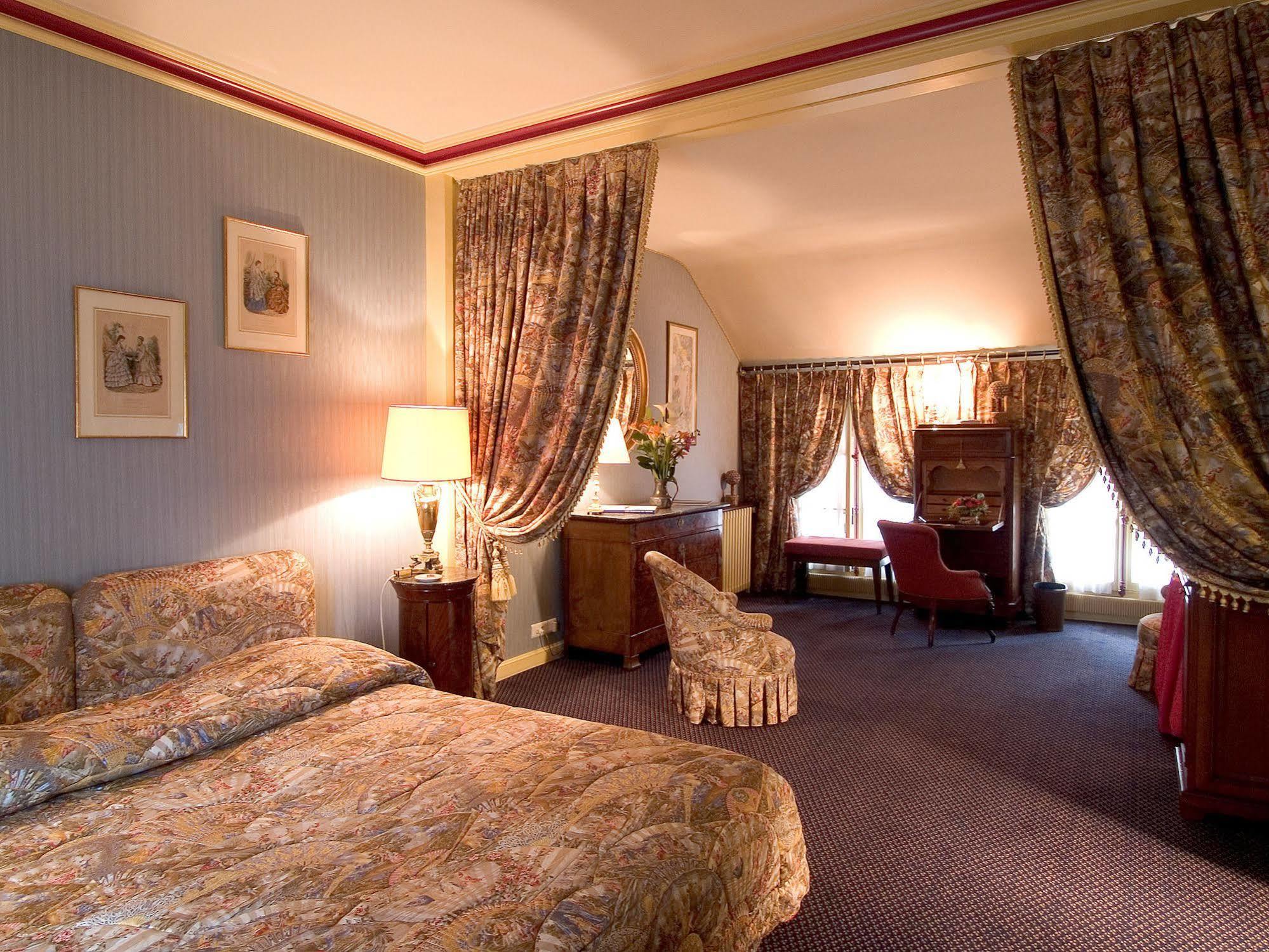 Hotellerie Du Bas-Breau Barbizon Oda fotoğraf