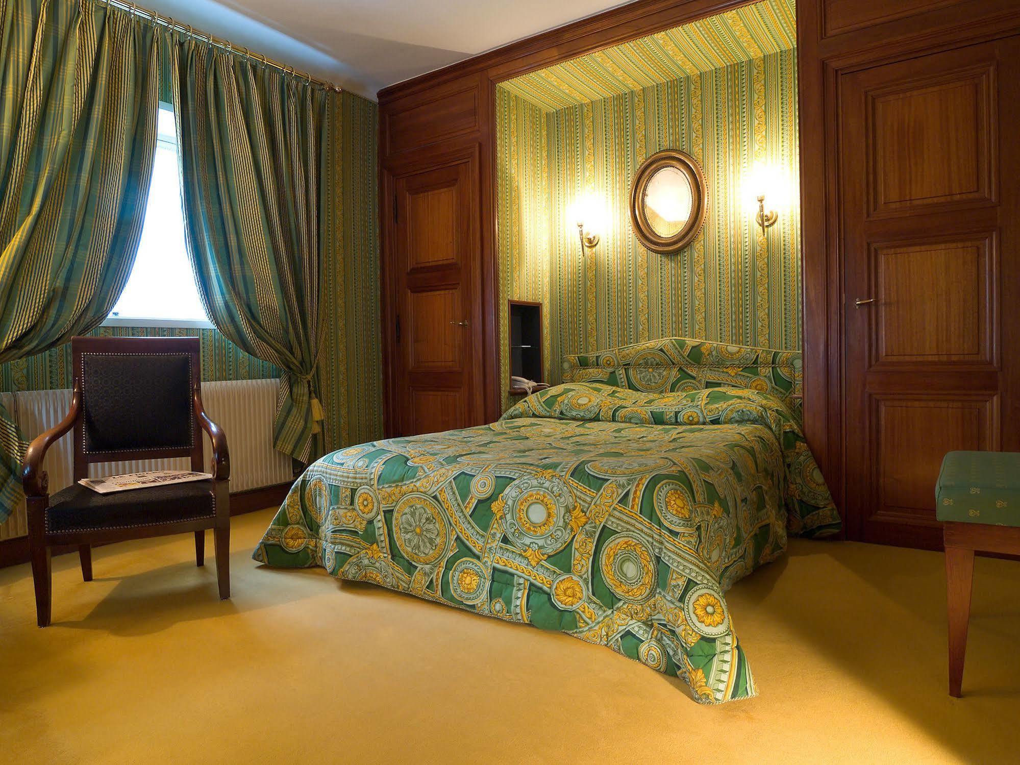 Hotellerie Du Bas-Breau Barbizon Oda fotoğraf
